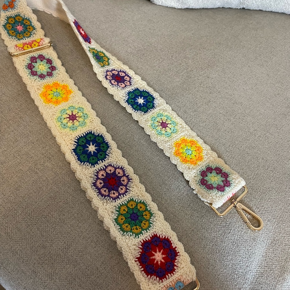 Colorful Crochet Strap with Floral Patterns